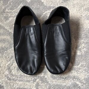 Black Slip-On Men's Leather Shoes